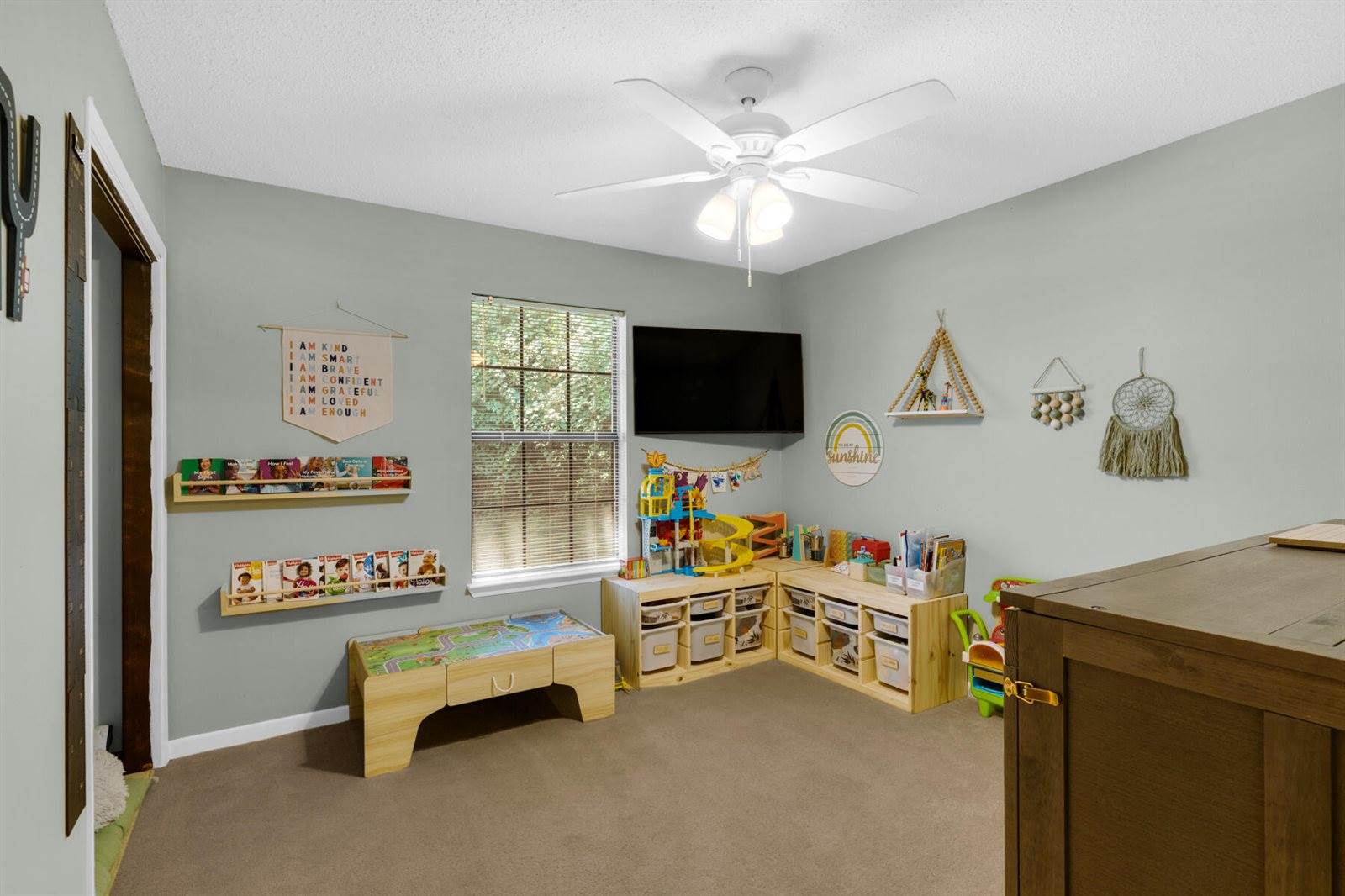 706 Providence Way, Niceville, FL 32578