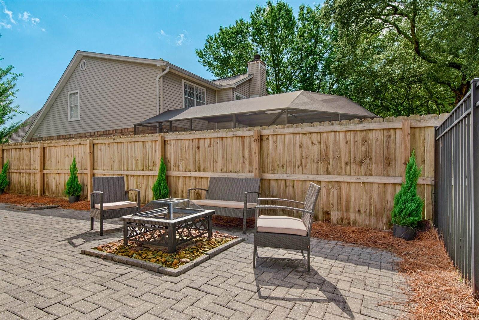 706 Providence Way, Niceville, FL 32578