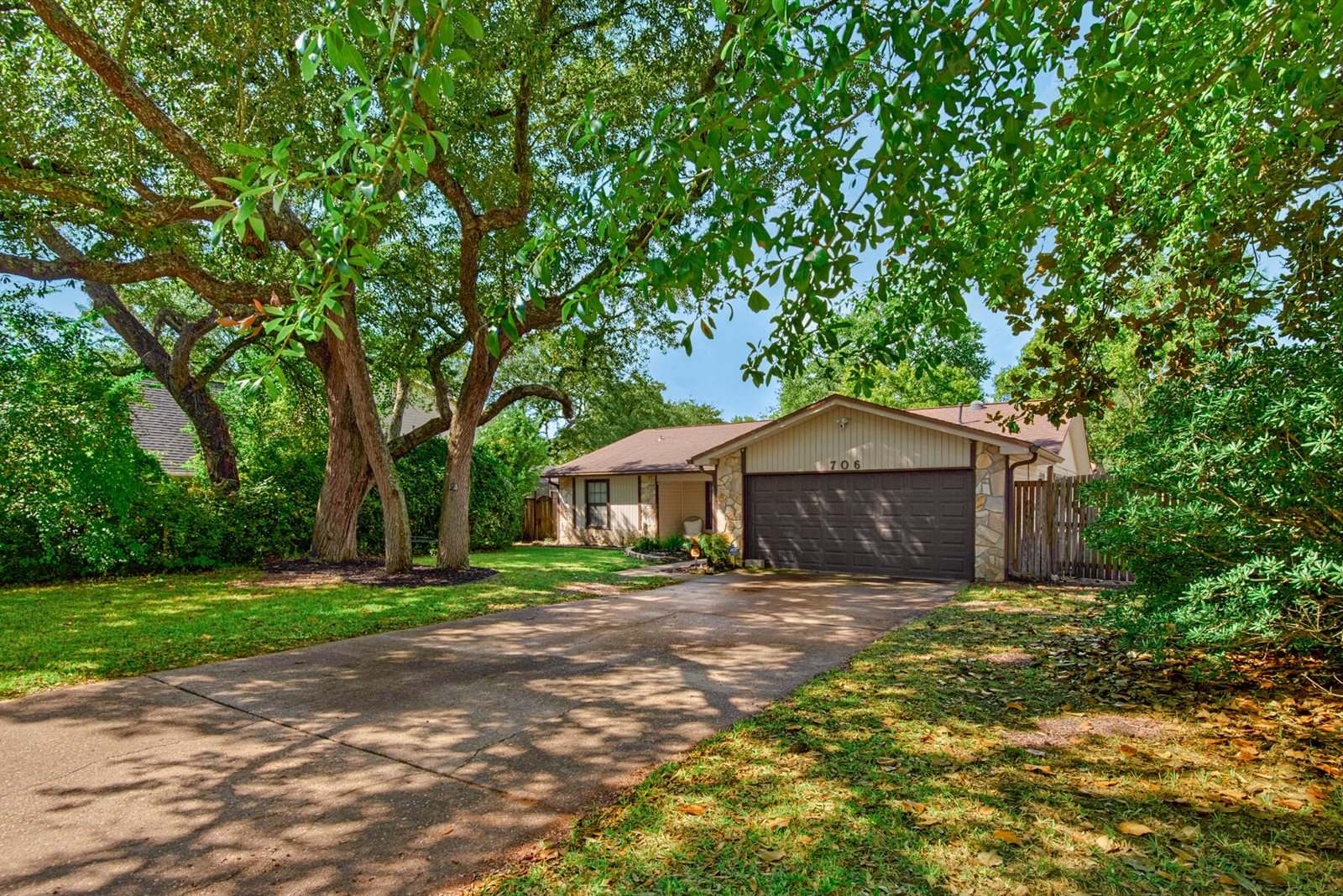 706 Providence Way, Niceville, FL 32578