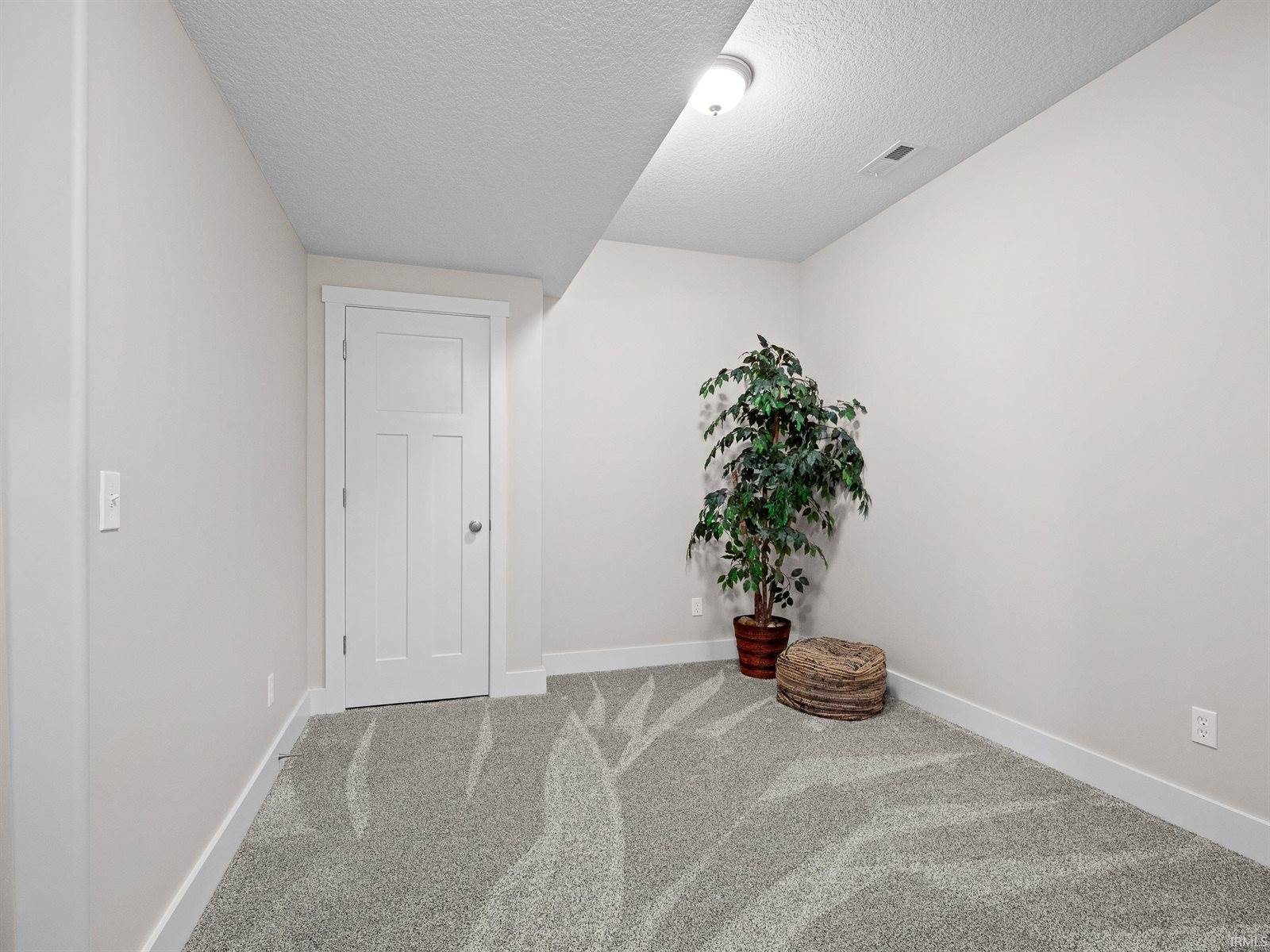 314 Artisan Pass, Fort Wayne, IN 46845