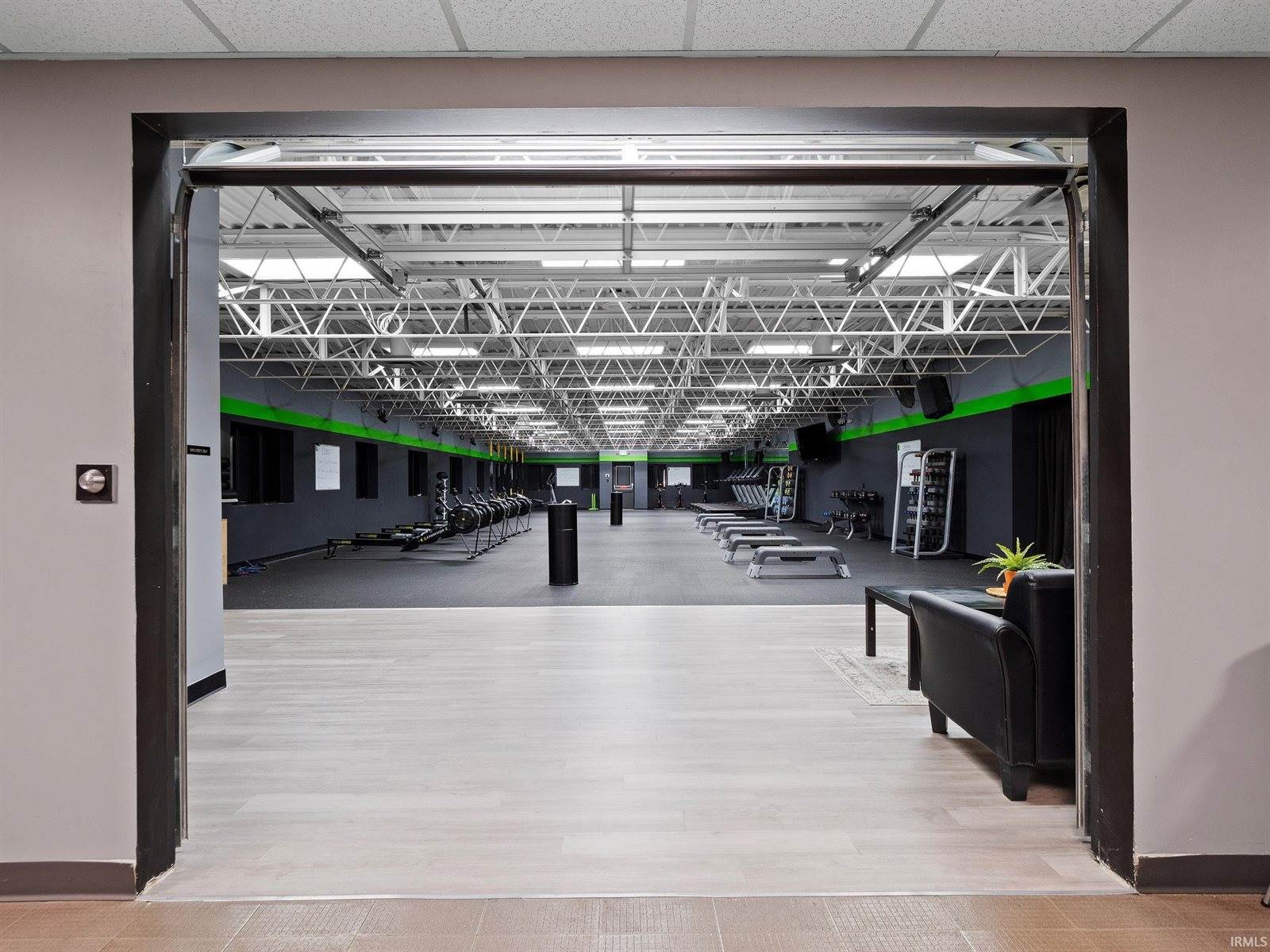 215 E Van Buren Street, Columbia City, IN 46725