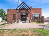 215 E Van Buren Street, Columbia City, IN 46725