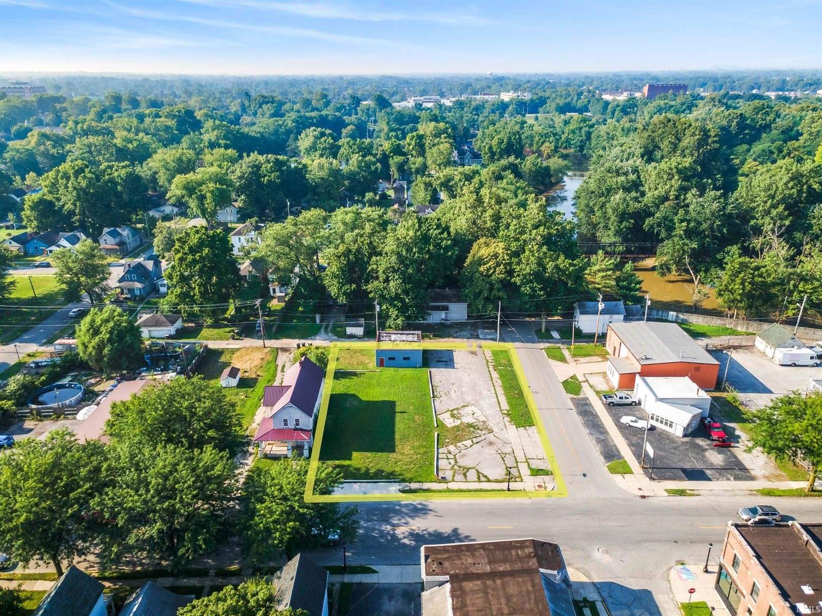 1327 W Main Street, Fort Wayne, IN 46808