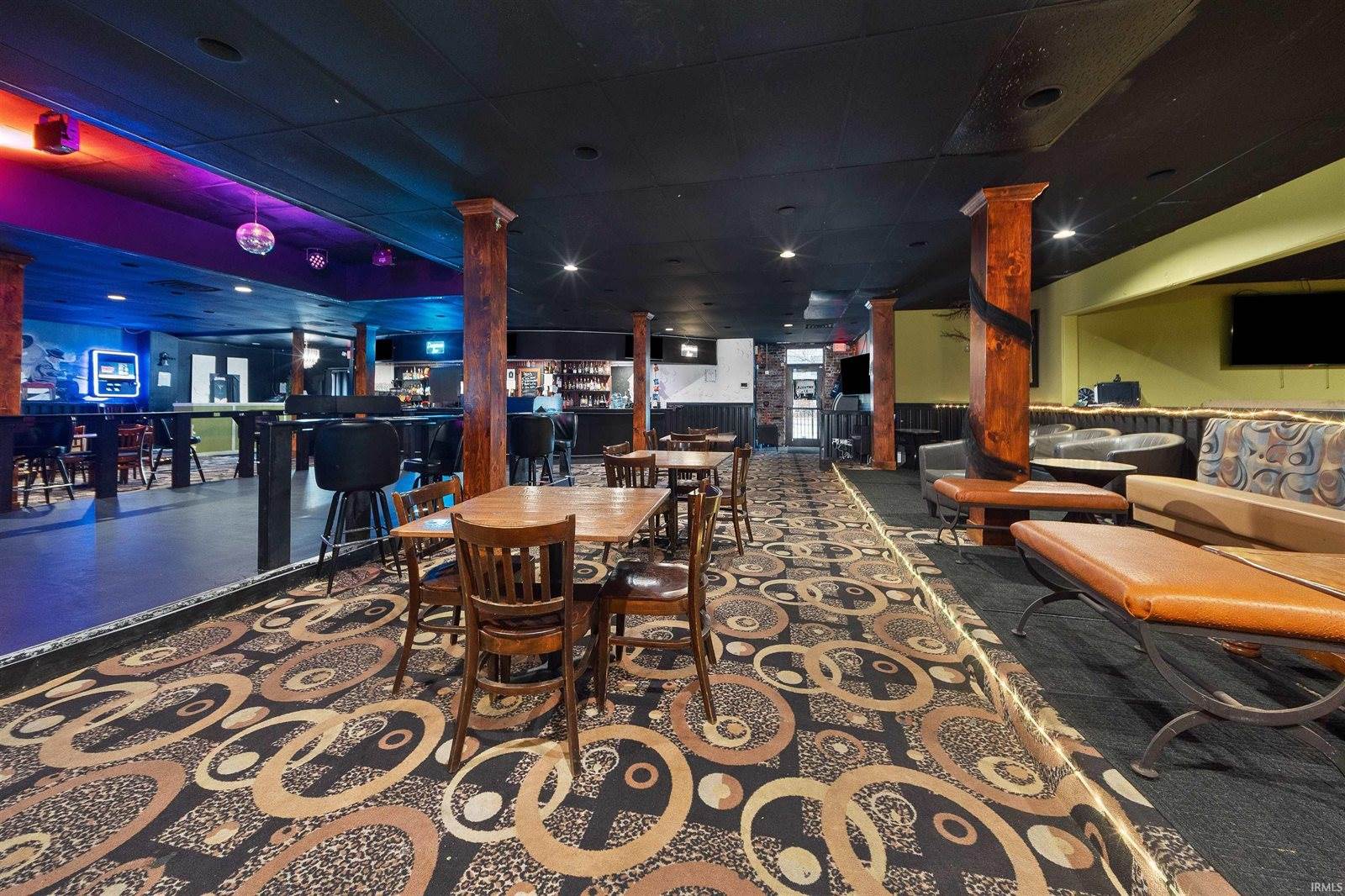 1407 S Calhoun Street, Fort Wayne, IN 46802