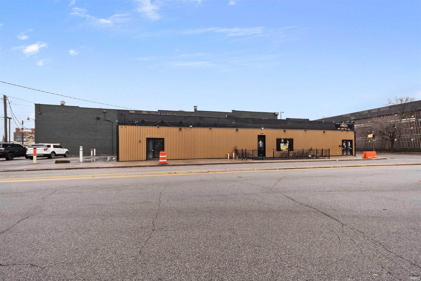 1407 S Calhoun Street, Fort Wayne, IN 46802