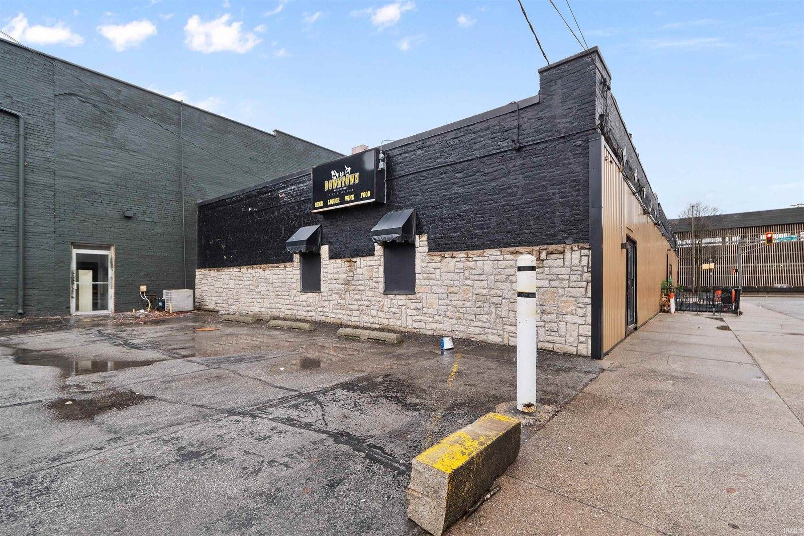 1407 S Calhoun Street, Fort Wayne, IN 46802