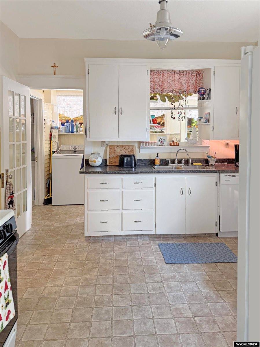 243 4th Street, Evanston, WY 82930