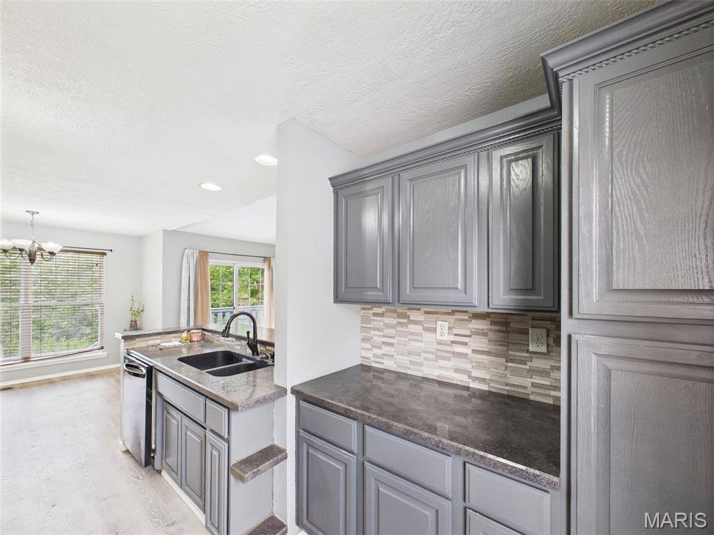 17030 Lensman Road, Saint Robert, MO 65584