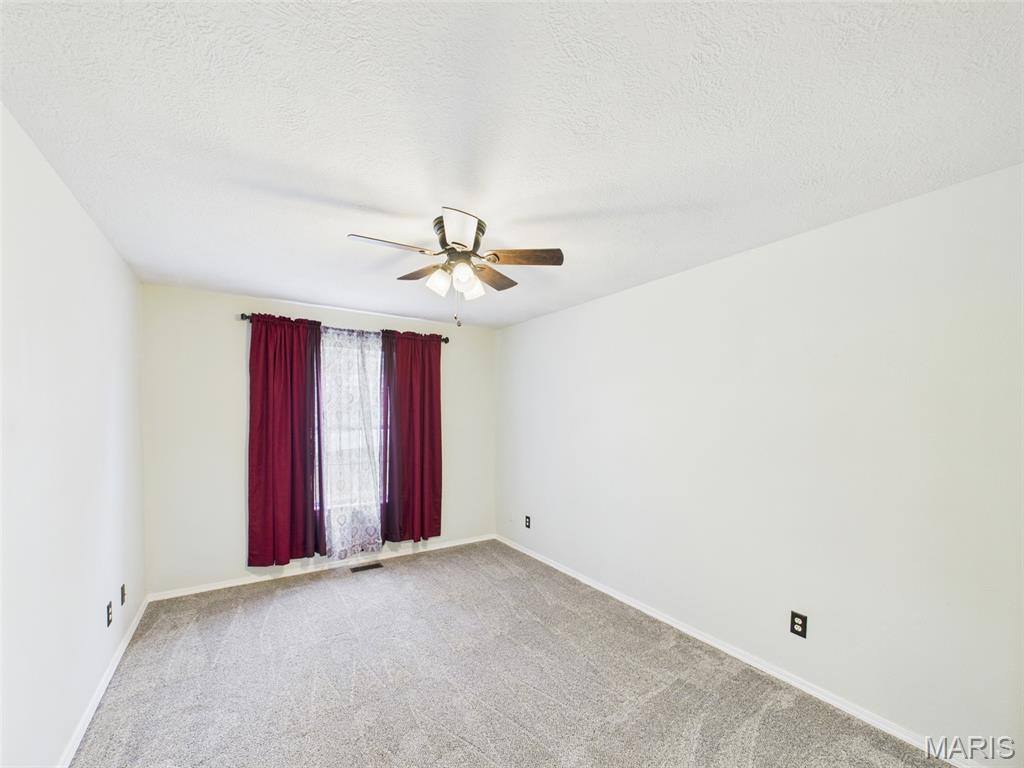 17030 Lensman Road, Saint Robert, MO 65584