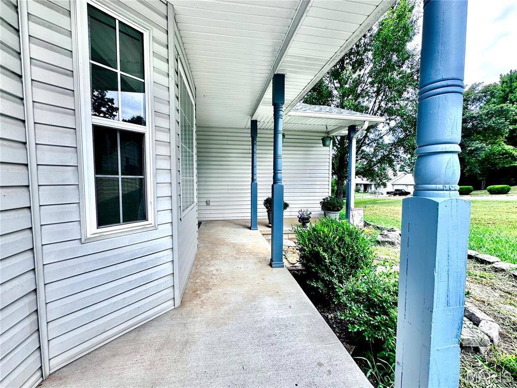 17030 Lensman Road, Saint Robert, MO 65584