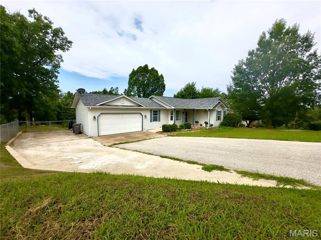 17030 Lensman Road, Saint Robert, MO 65584