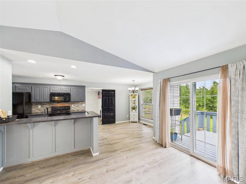 17030 Lensman Road, Saint Robert, MO 65584