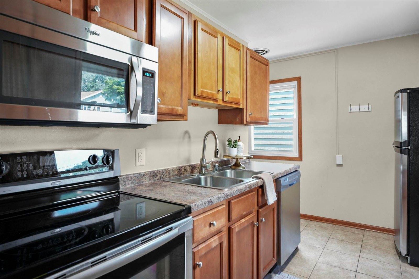 1941 Northwestern, Madison, WI 53704