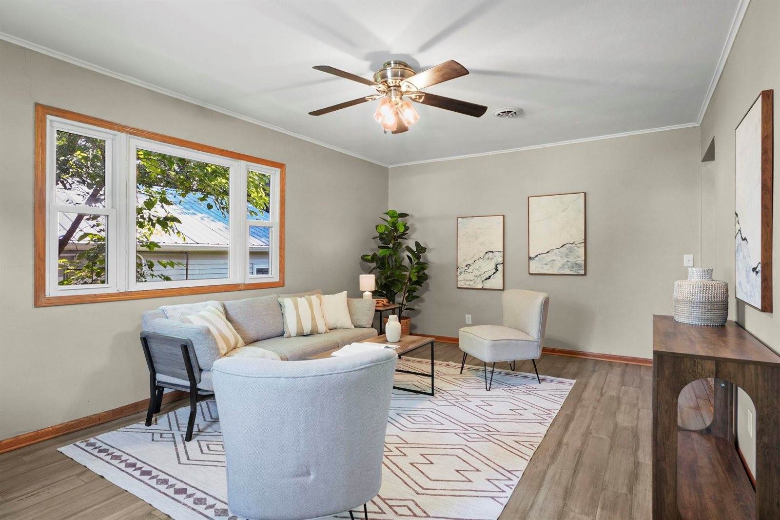 1941 Northwestern, Madison, WI 53704