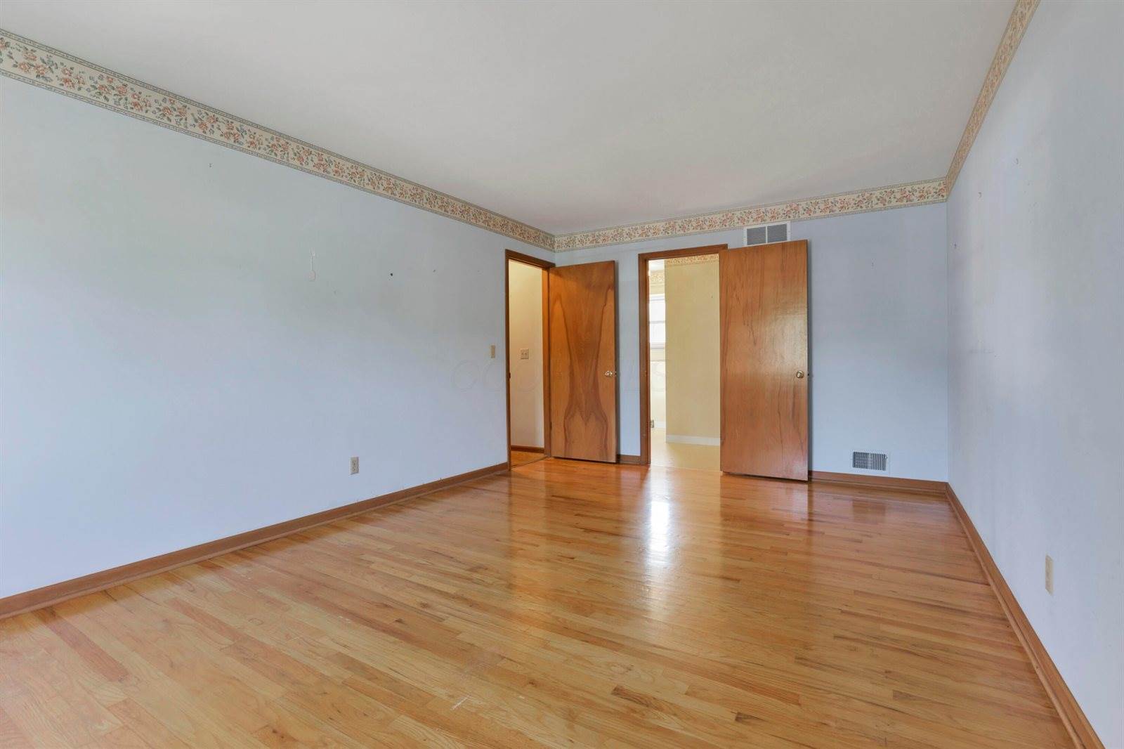 4542 Ducrest Drive, Columbus, OH 43220