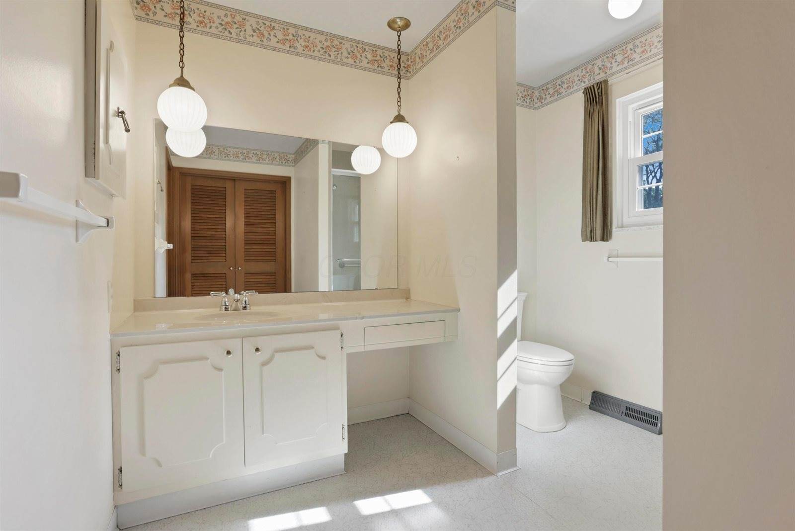 4542 Ducrest Drive, Columbus, OH 43220