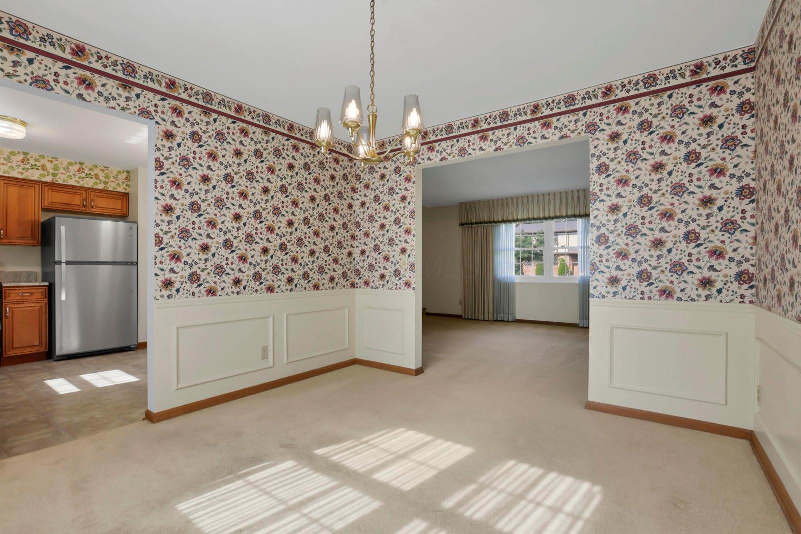 4542 Ducrest Drive, Columbus, OH 43220