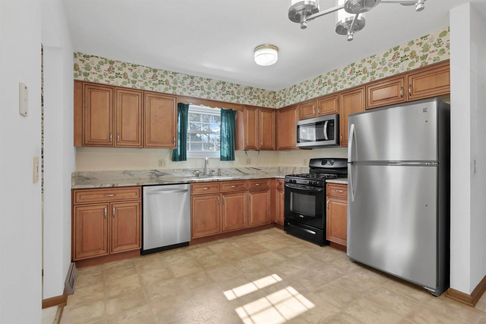 4542 Ducrest Drive, Columbus, OH 43220