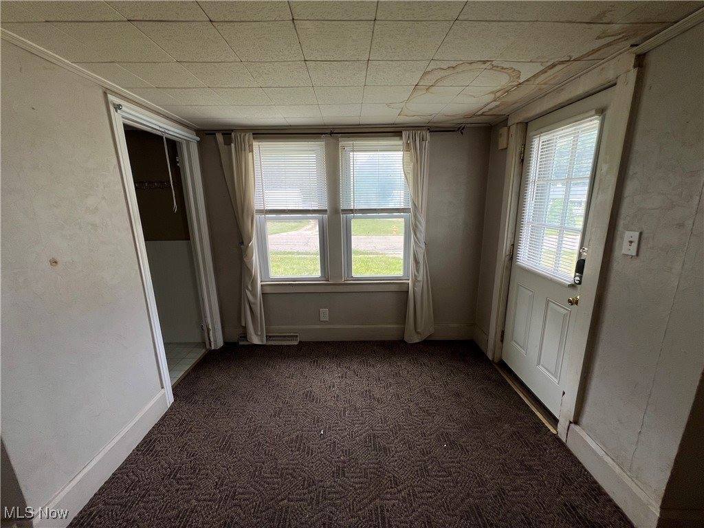 2909 Vestal Road, Youngstown, OH 44509