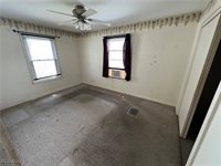 2909 Vestal Road, Youngstown, OH 44509