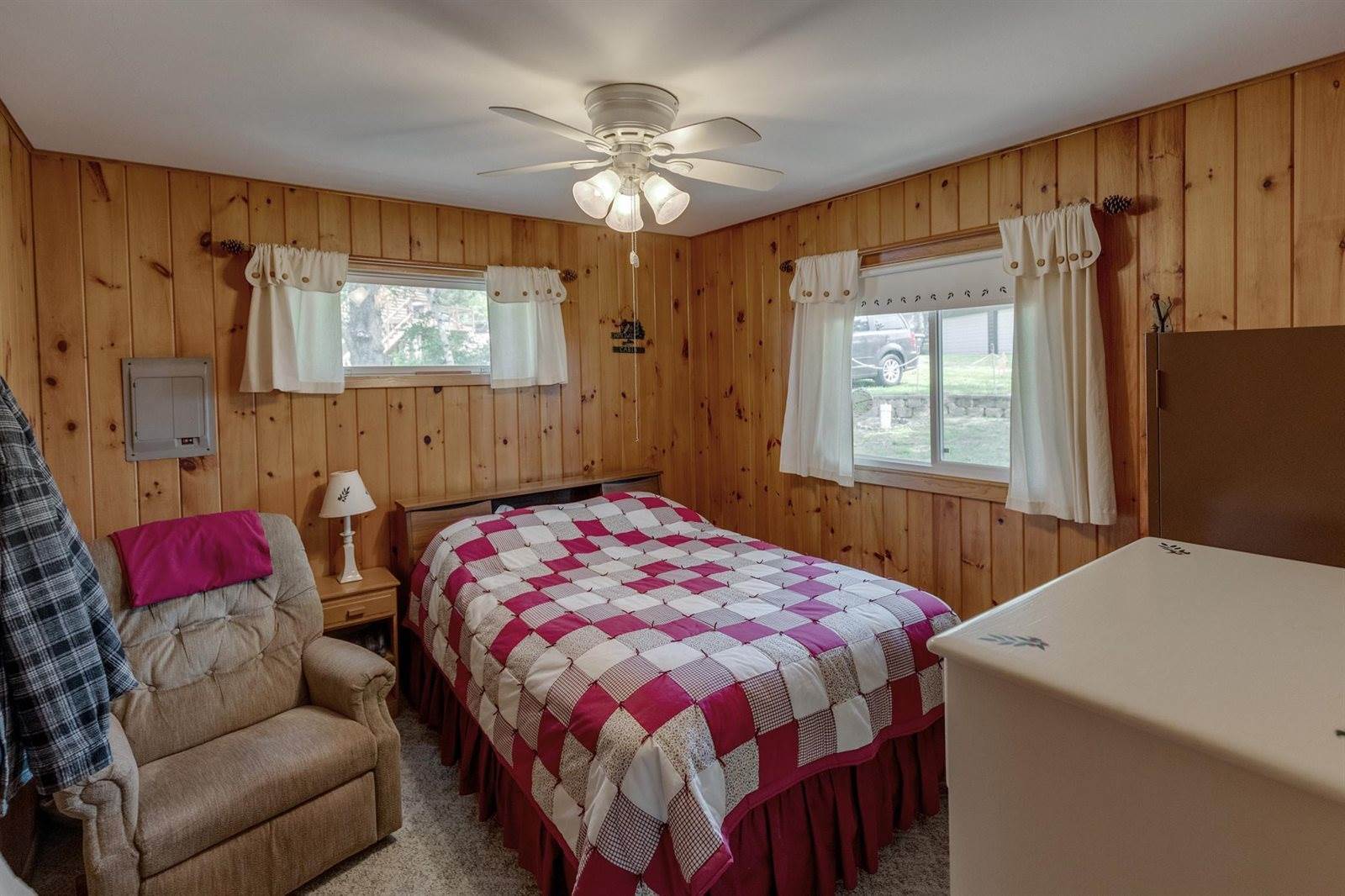 2233 Birchcrest Drive, Motley, MN 56466