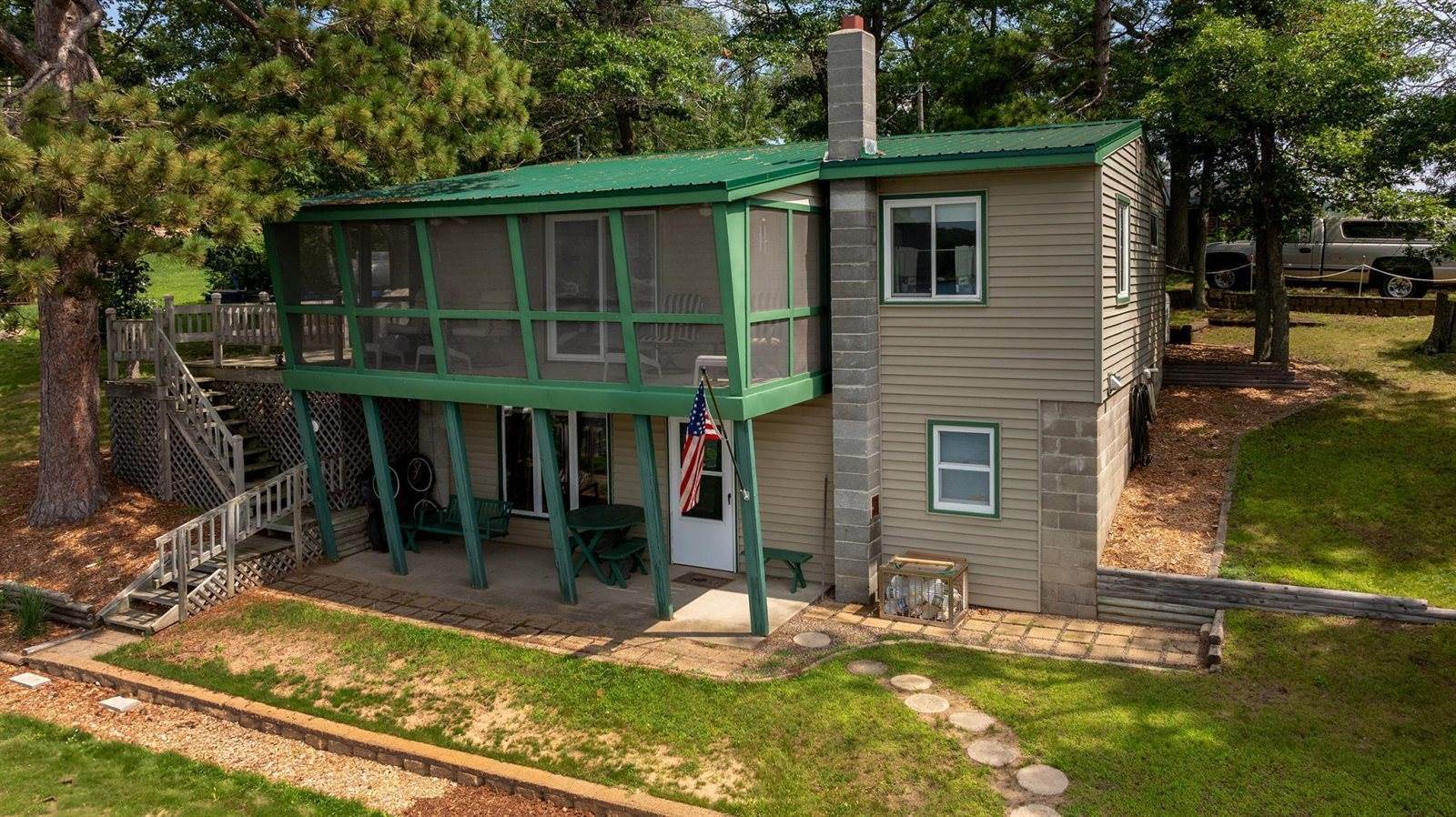 2233 Birchcrest Drive, Motley, MN 56466