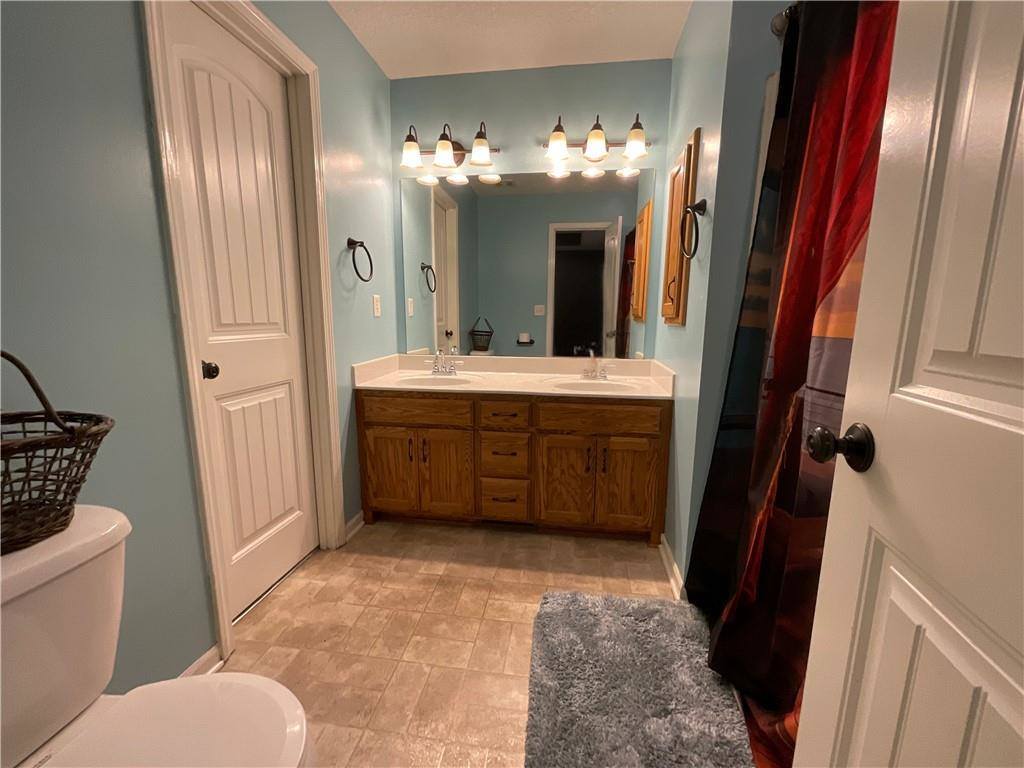 605 Eastridge Avenue, Cameron, MO 64429