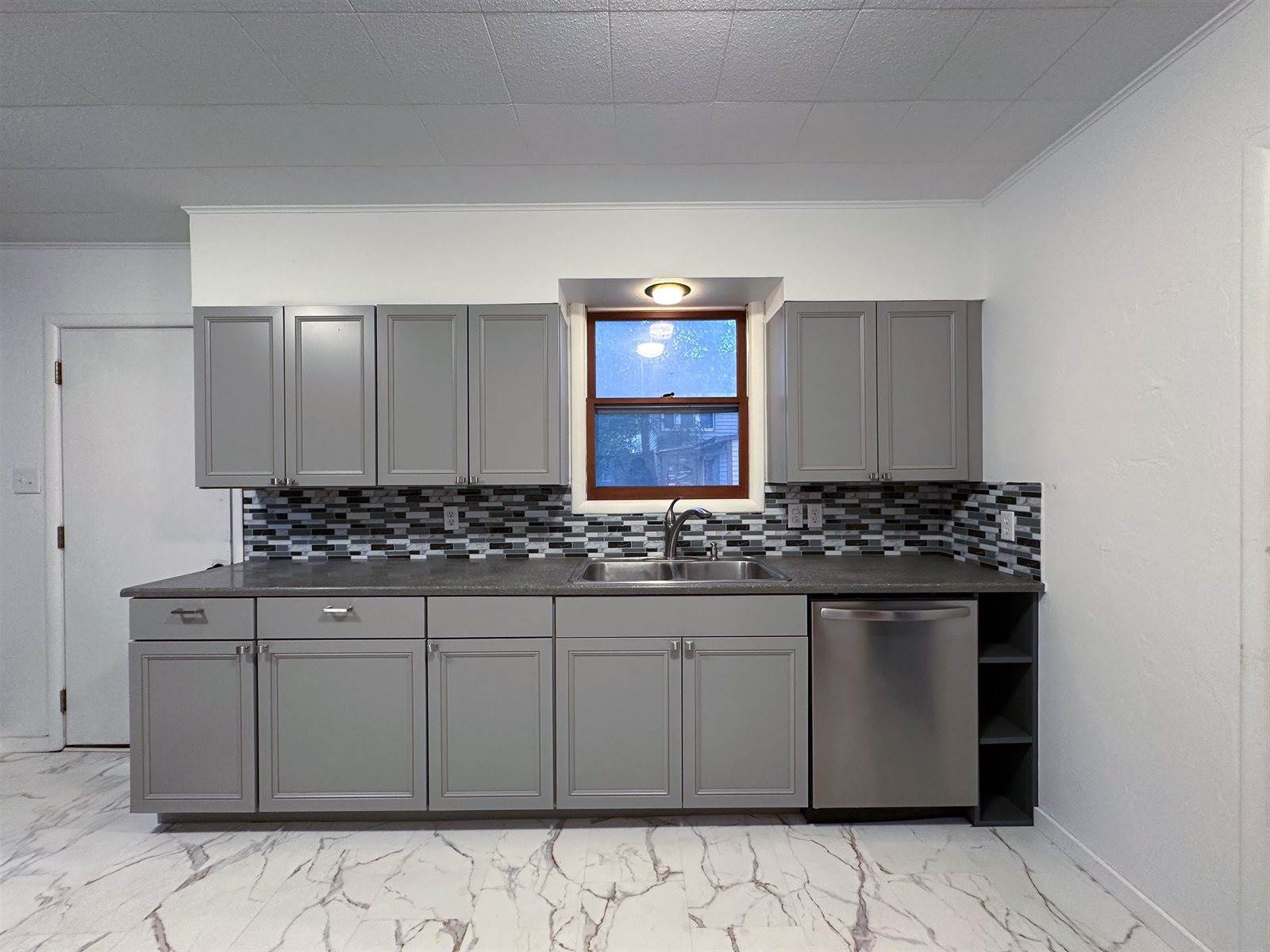 616 North 4th St, Arkansas City, KS 67005