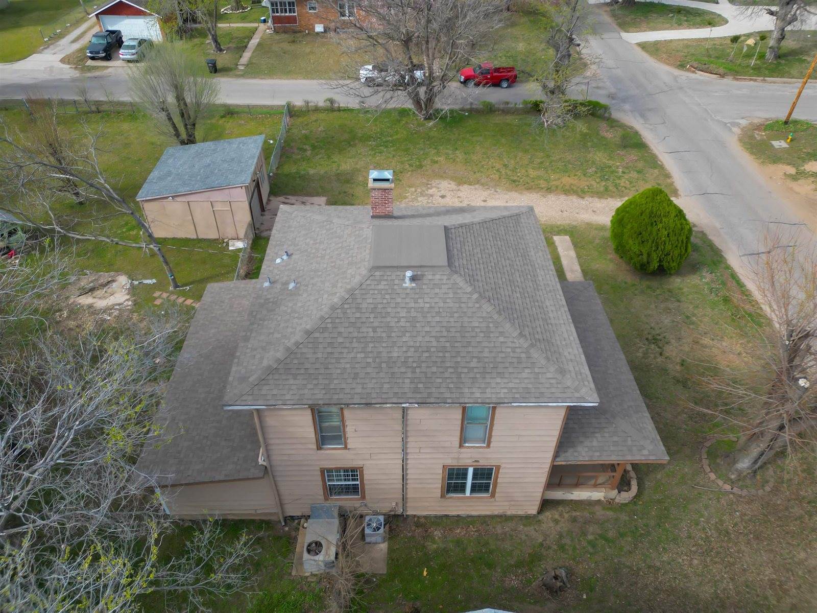 825 North 7th St, Arkansas City, KS 67005