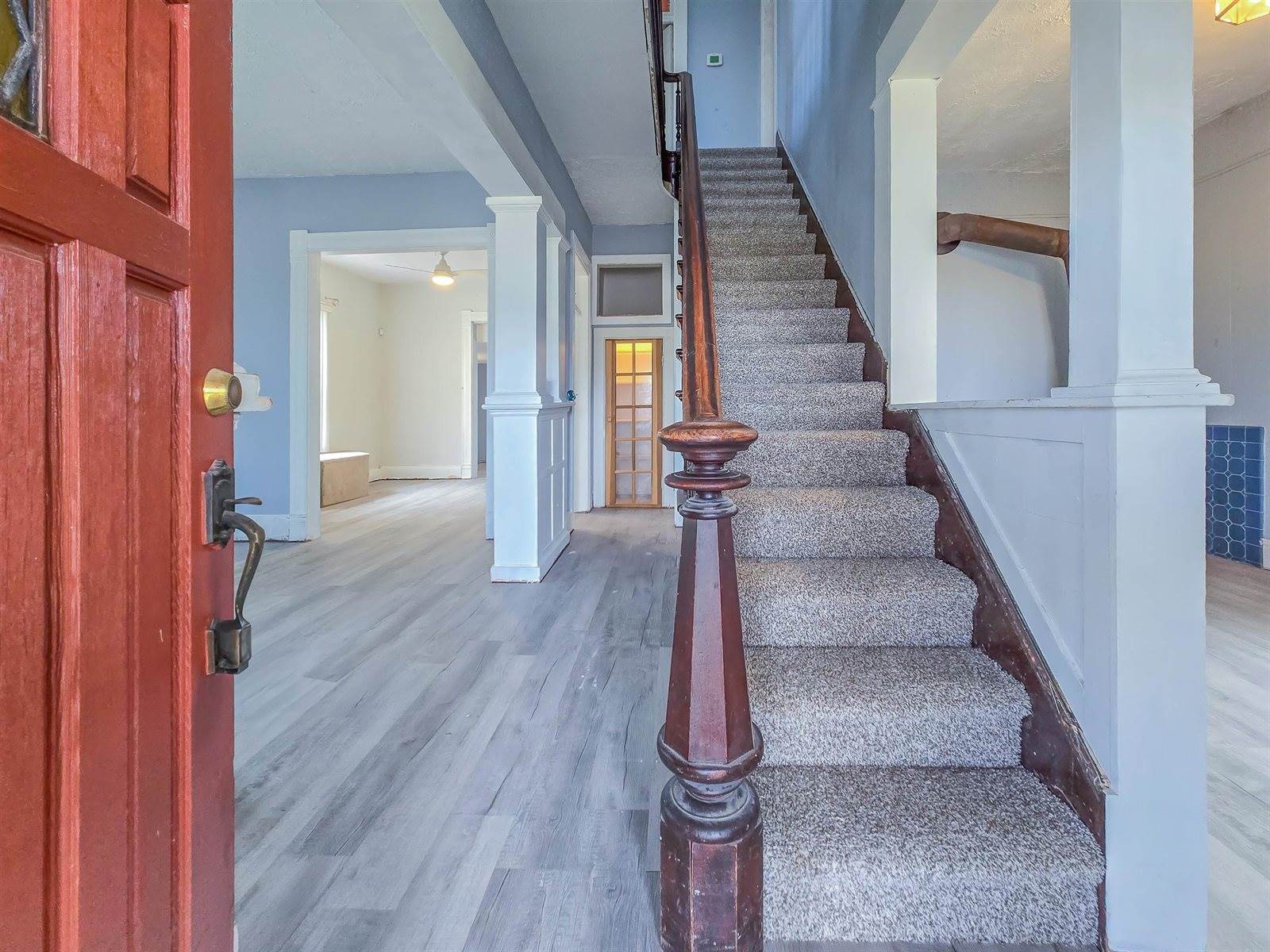 825 North 7th St, Arkansas City, KS 67005