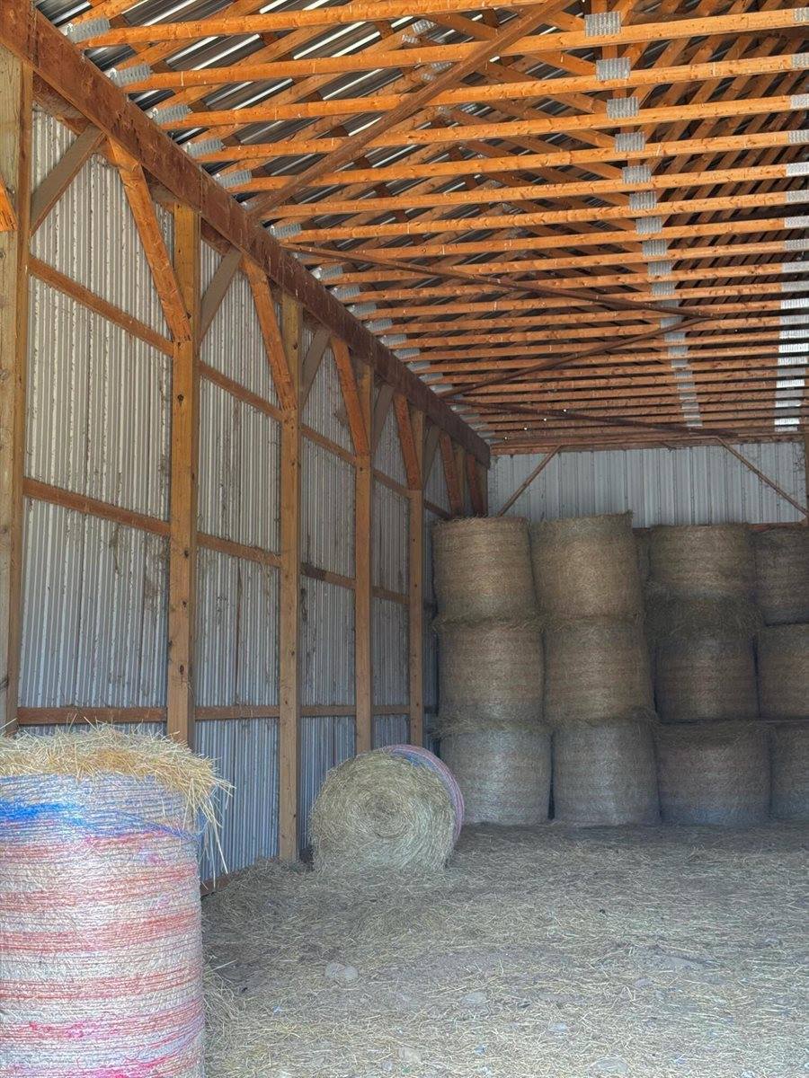 283 Shaw Road, Dover-Foxcroft, ME 04426