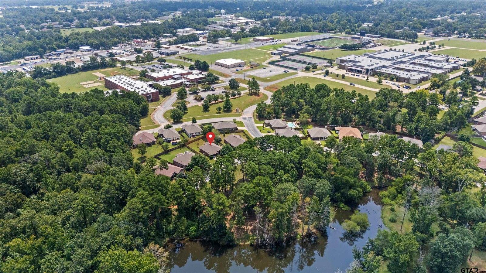 502 Happy Cir, Whitehouse, TX 75791