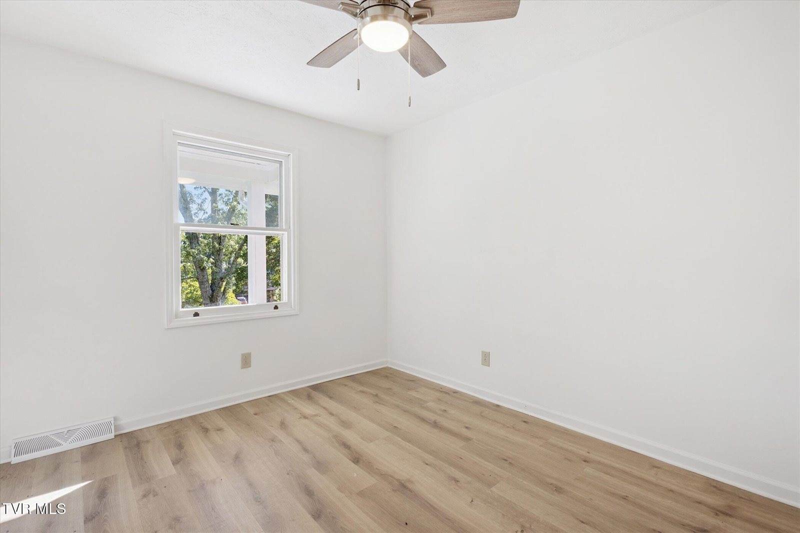 116 Horseshoe Bend Drive, Jonesborough, TN 37659