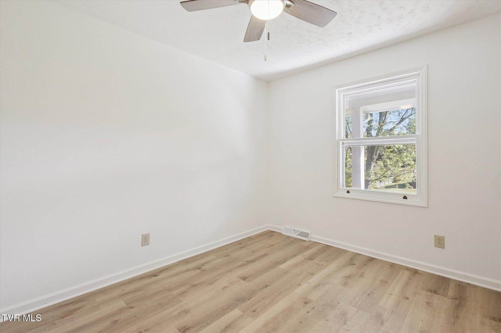 116 Horseshoe Bend Drive, Jonesborough, TN 37659