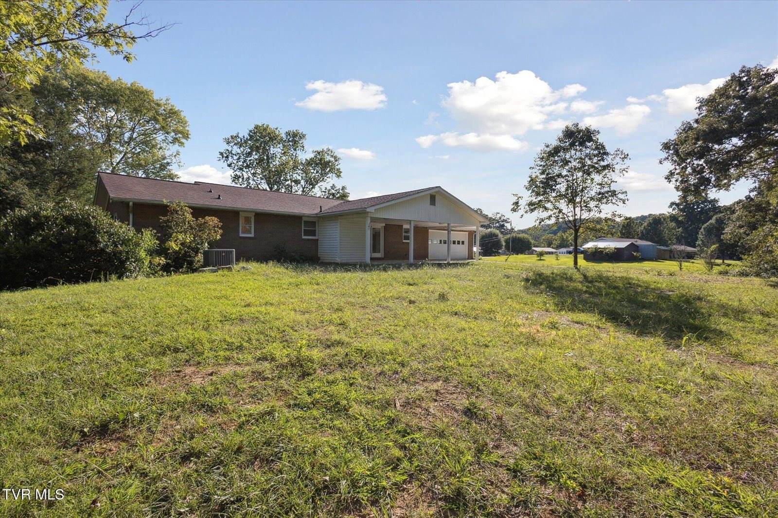 116 Horseshoe Bend Drive, Jonesborough, TN 37659