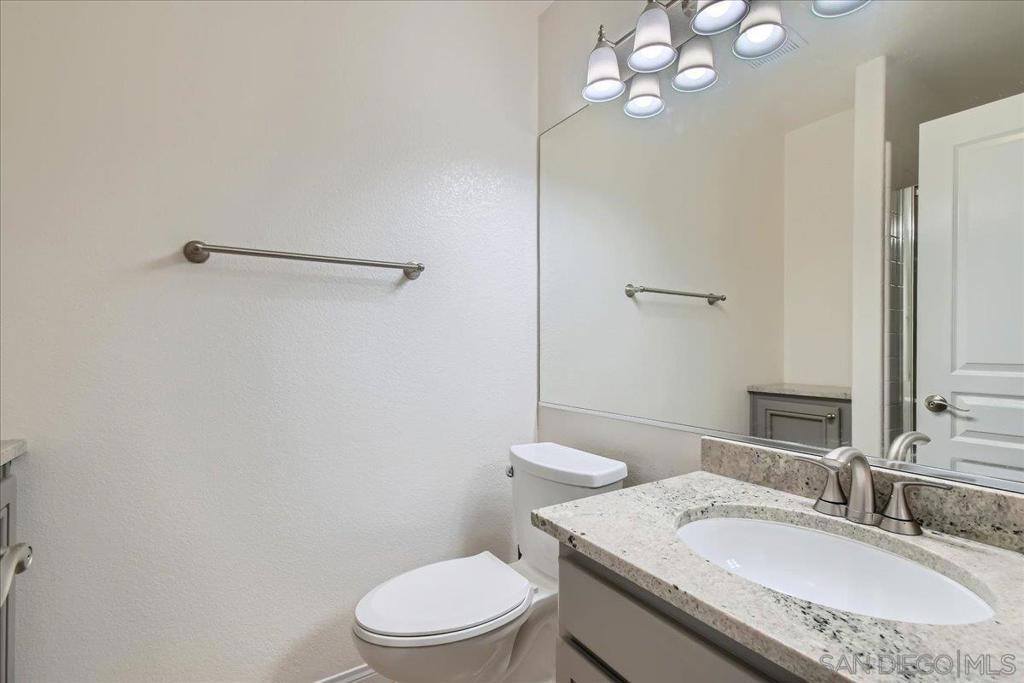 1382 Sparrow Rd, Carlsbad, CA 92011