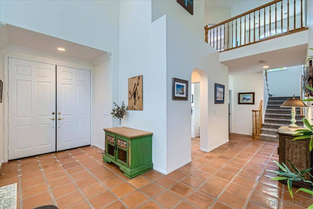 1382 Sparrow Rd, Carlsbad, CA 92011