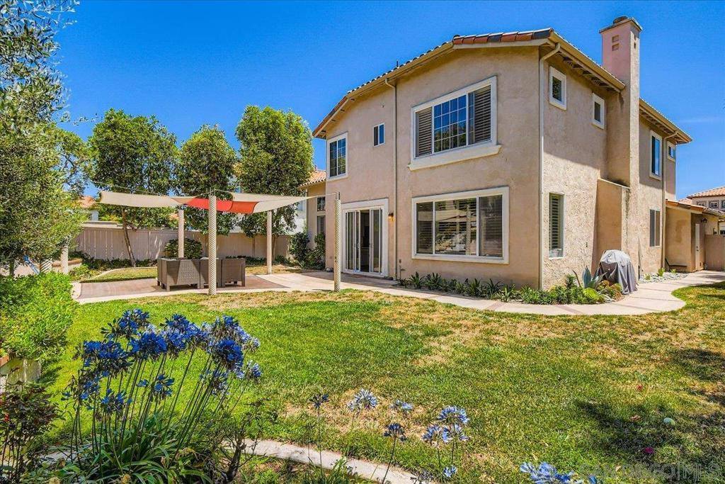 1382 Sparrow Rd, Carlsbad, CA 92011