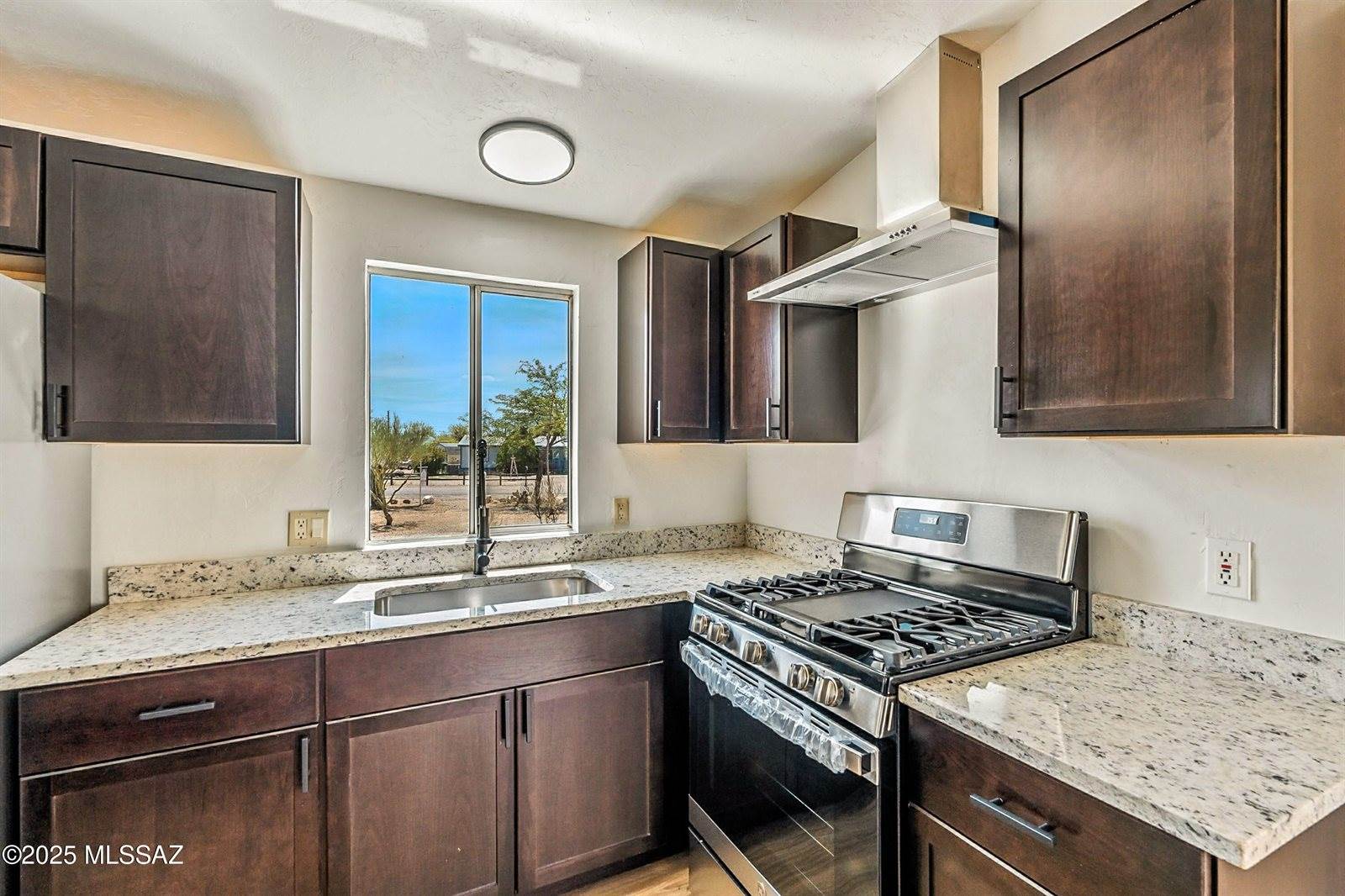 3703 South Heifner Place, Tucson, AZ 85735