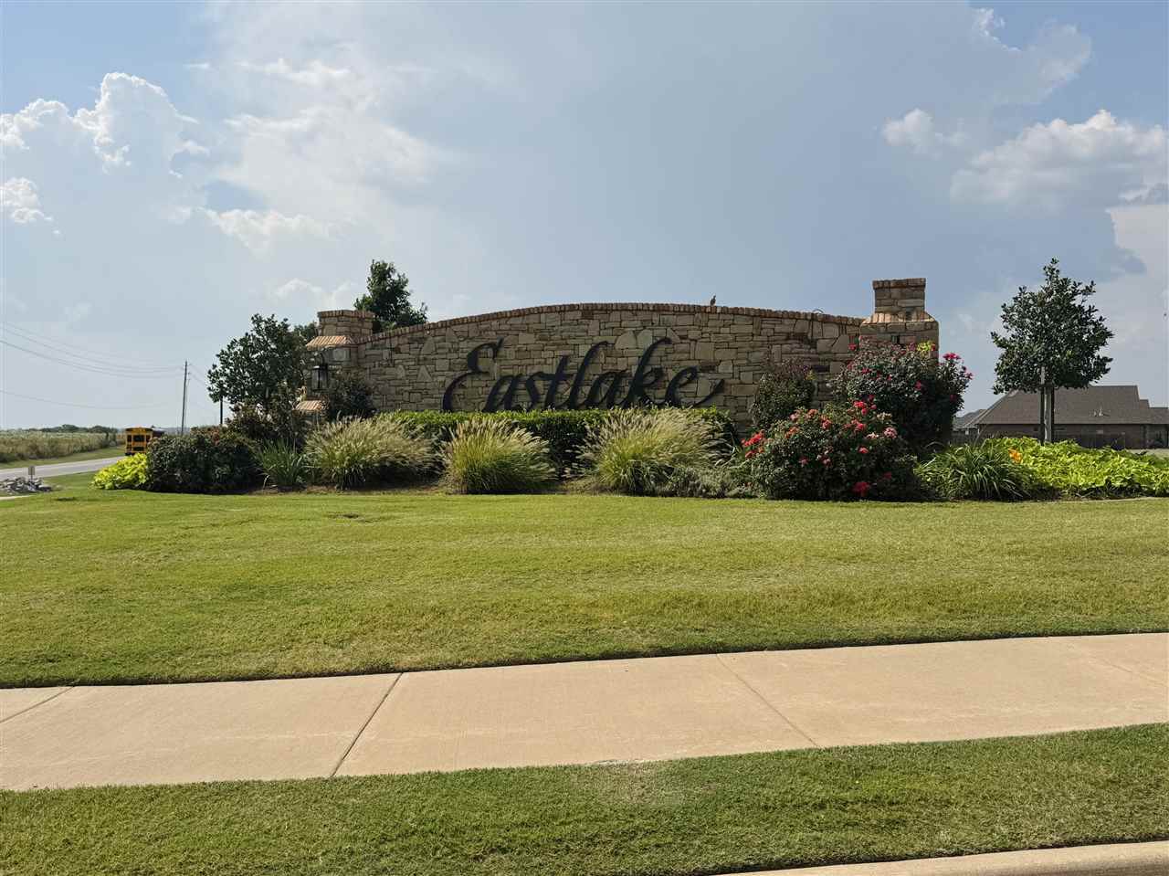 4305 NE Flycatcher Ln, Lawton, OK 73507