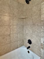 4305 NE Flycatcher Ln, Lawton, OK 73507