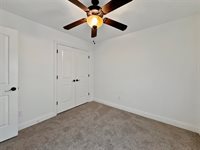 4305 NE Flycatcher Ln, Lawton, OK 73507