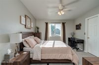 5525 South Gainsborough Road, Tucson, AZ 85746