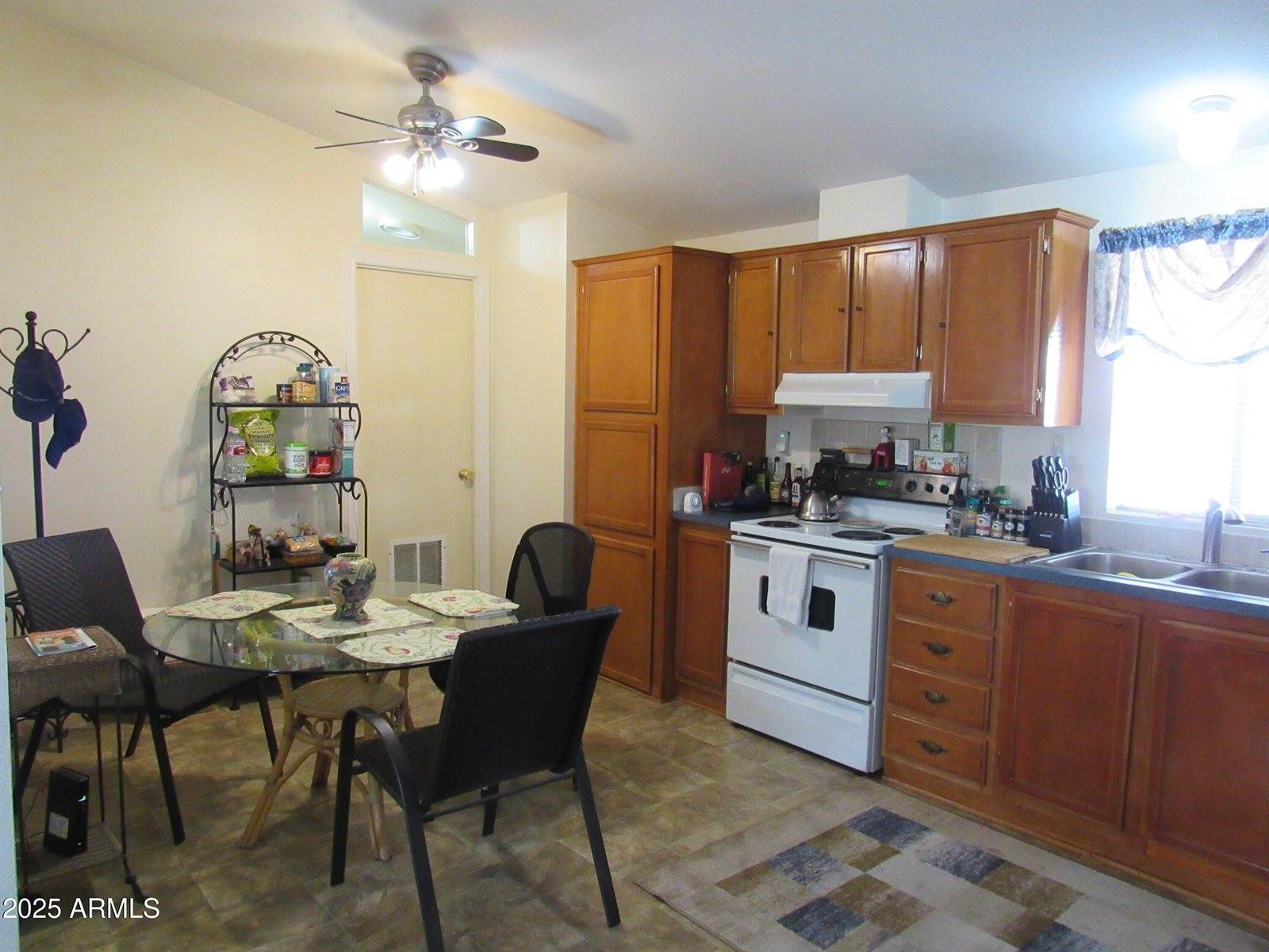 3411 South Camino Seco --, Tucson, AZ 85730