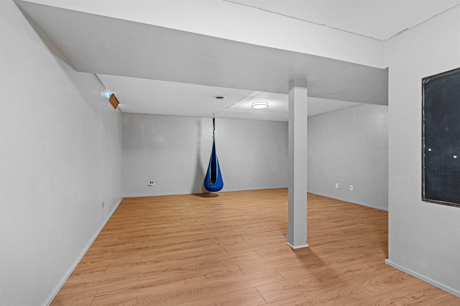 1366 Pinehurst Lane, Neenah, WI 54956