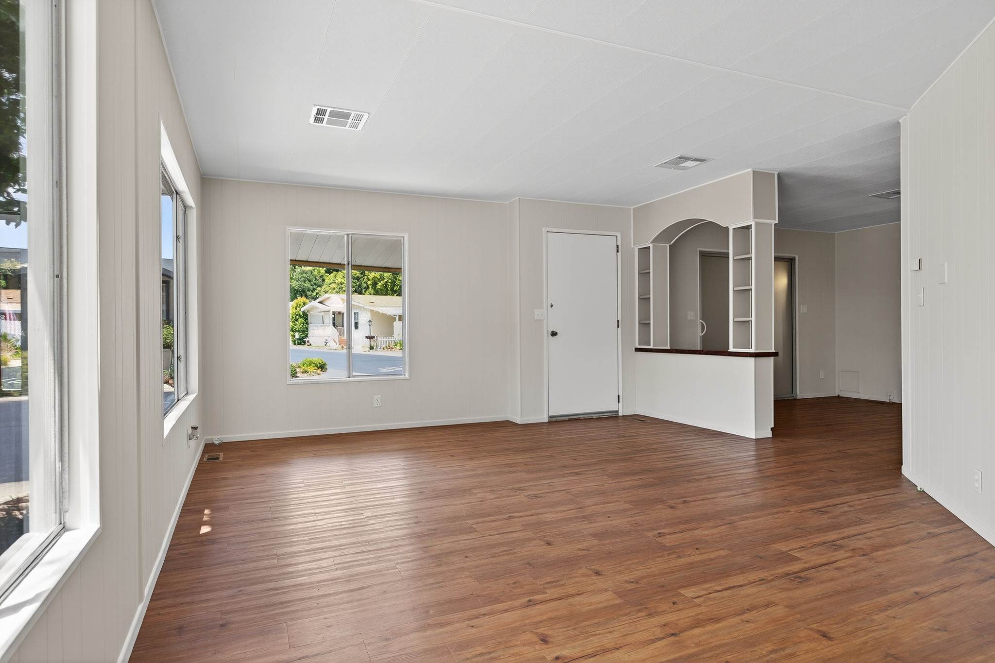 950 Woodland Ave., Ojai, CA 93023