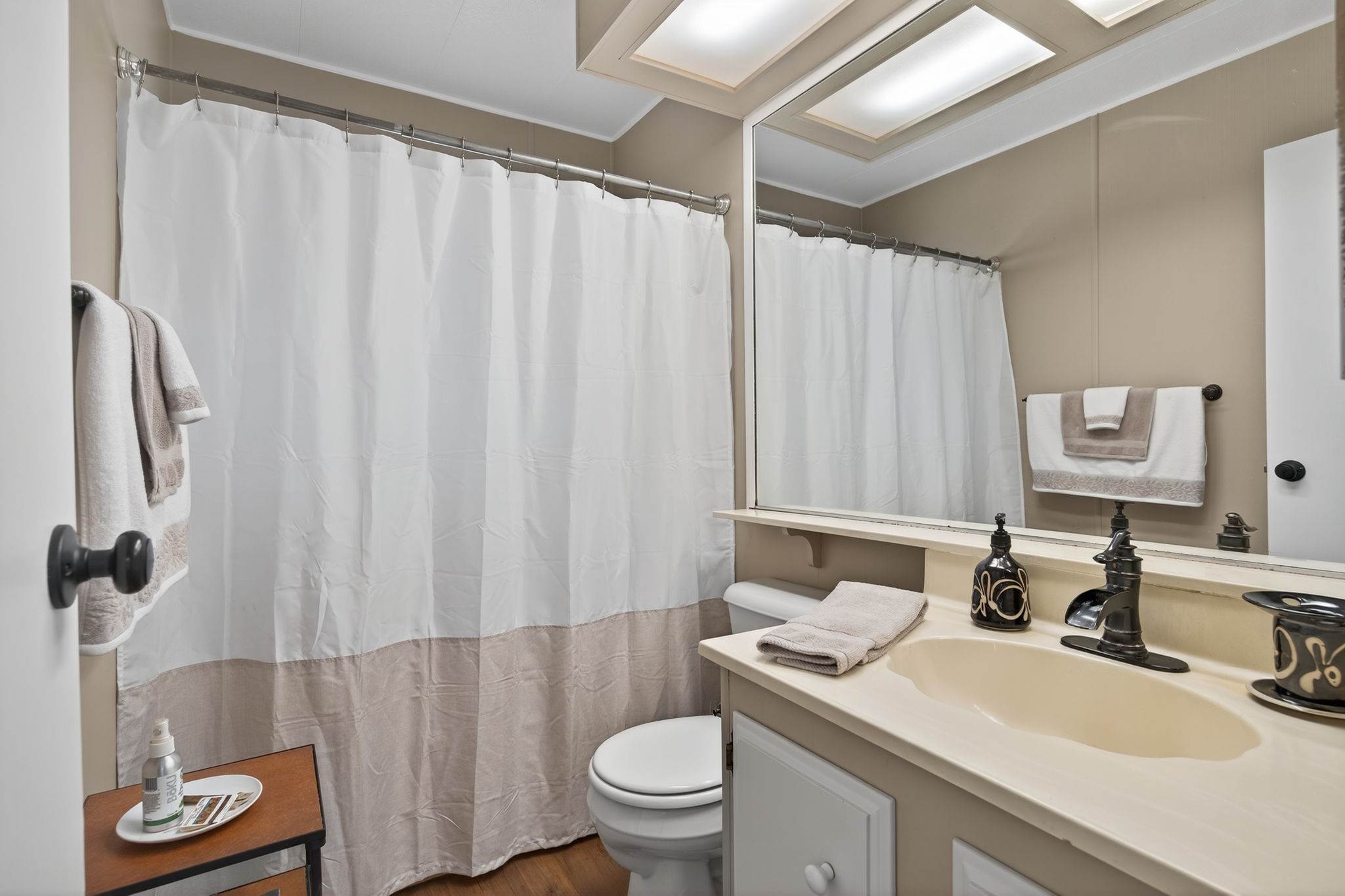 950 Woodland Ave., Ojai, CA 93023