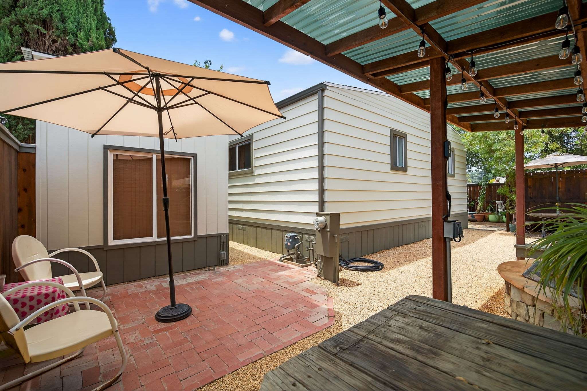 950 Woodland Ave., Ojai, CA 93023