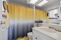 950 Woodland Ave., Ojai, CA 93023