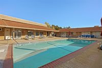 950 Woodland Ave., Ojai, CA 93023